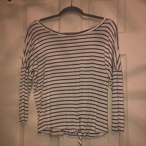 black and white long sleeve shirt